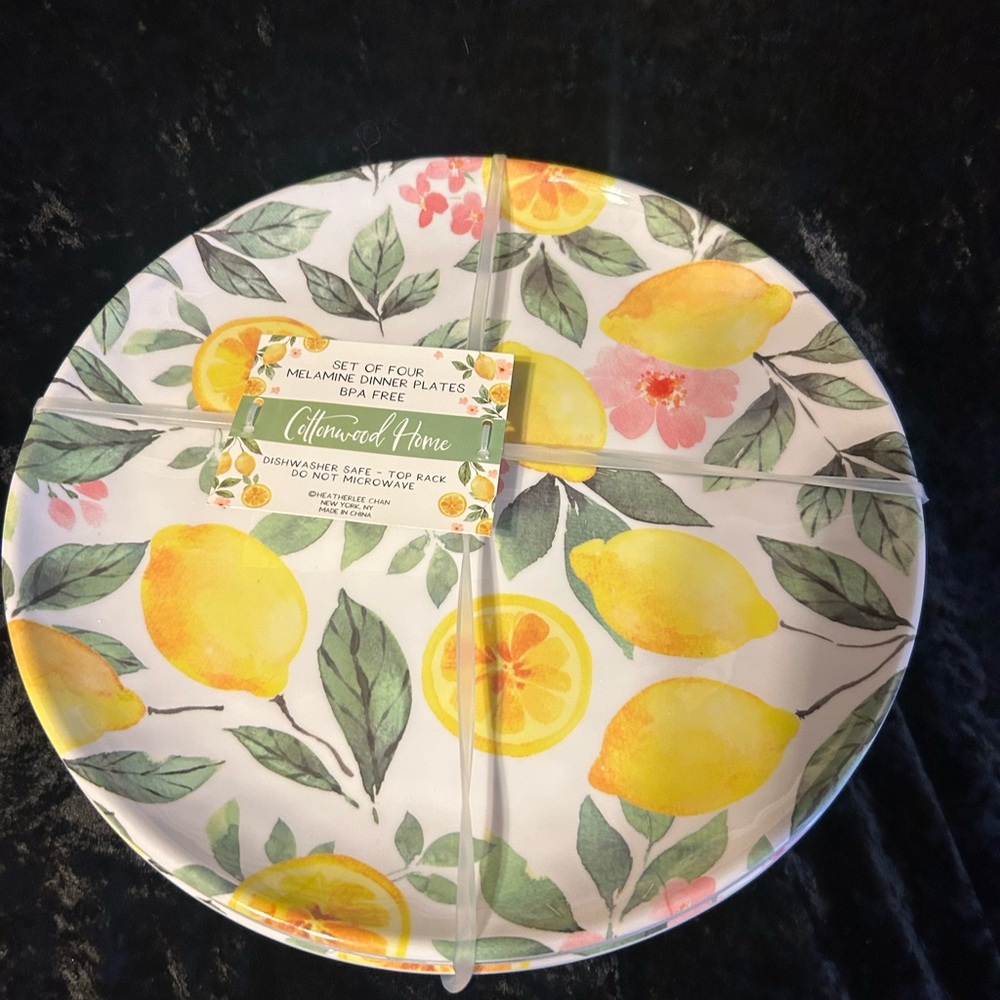 Colorful Lemon Print 4 piece Dinner Plates